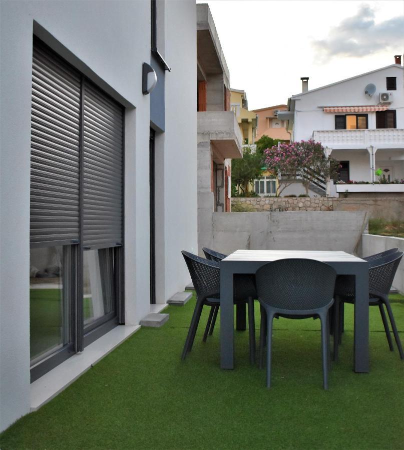 Villa Nana Pag Pag Town Εξωτερικό φωτογραφία